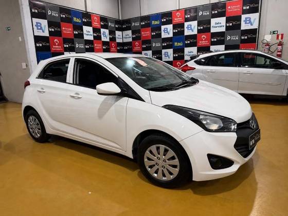 HYUNDAI HB20 1.0 COMFORT STYLE 12V FLEX 4P MANUAL HYUNDAI HB20 1.0 COMFORT STYLE 12V FLEX 4P MANUAL